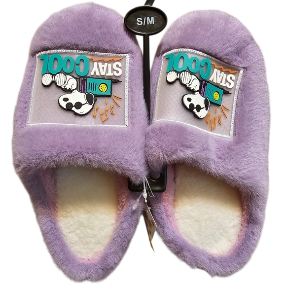 Shoes - Lavender Plush Snoopy "Stay Cool" Slippers, Sz S/M